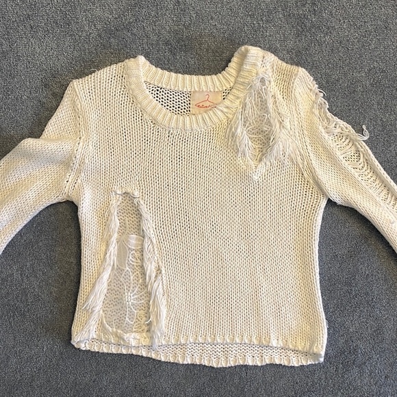 LF Ripped Sweater - Picture 2 of 4